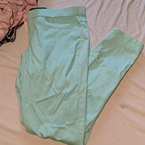 Blue skinny jeans